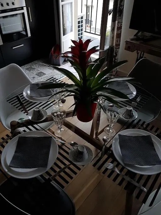 Апартаменты Loft Parisien  Париж